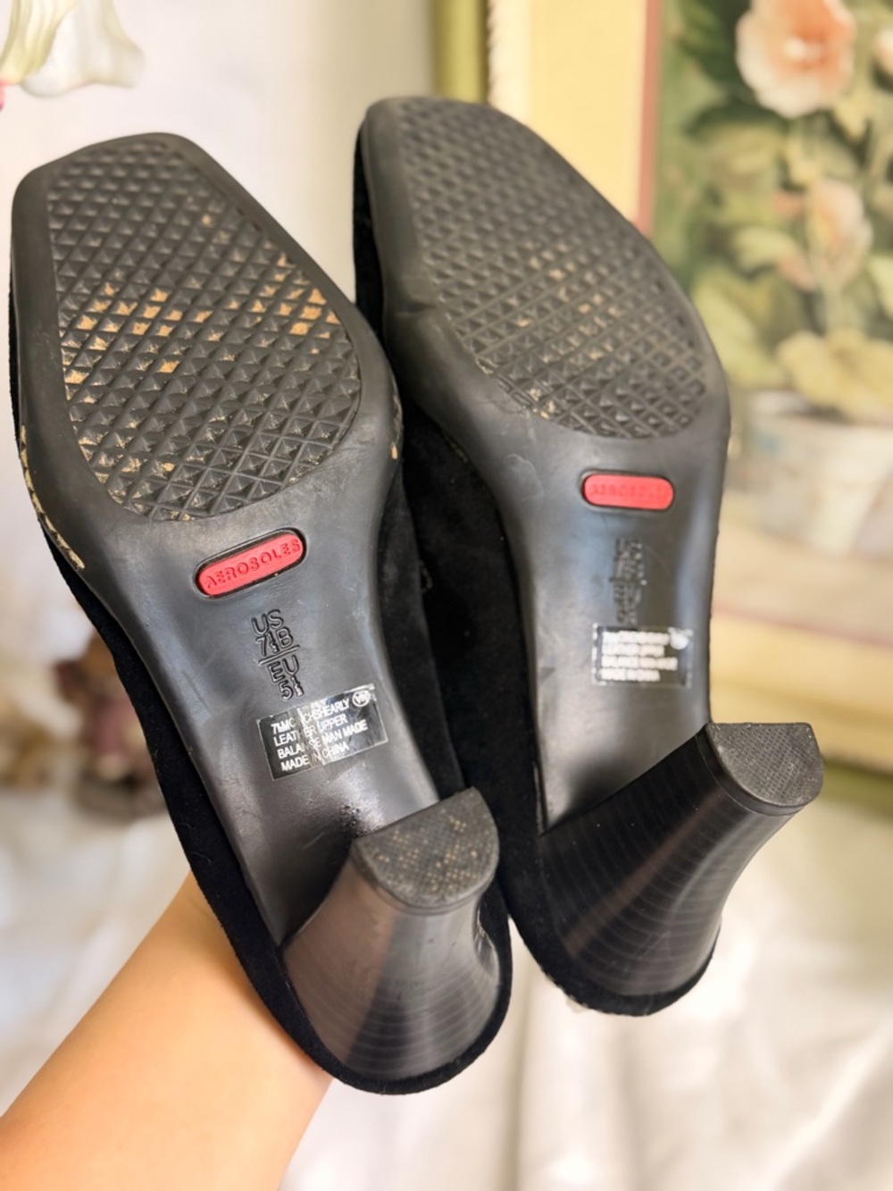 AEROSOLES Black Suede Shearling-Trim Horsebit Mules Clogs - Picture 7 of 8